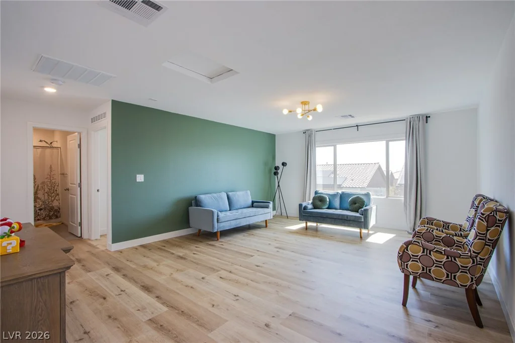 10434 Rose Palisade, Las Vegas, NV 89141
