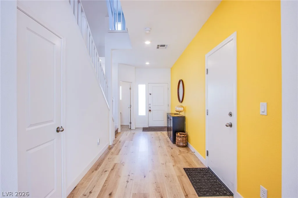10434 Rose Palisade, Las Vegas, NV 89141