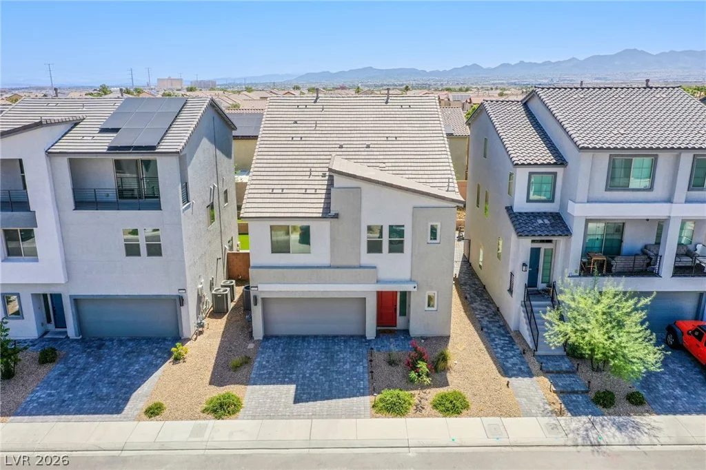 10434 Rose Palisade, Las Vegas, NV 89141