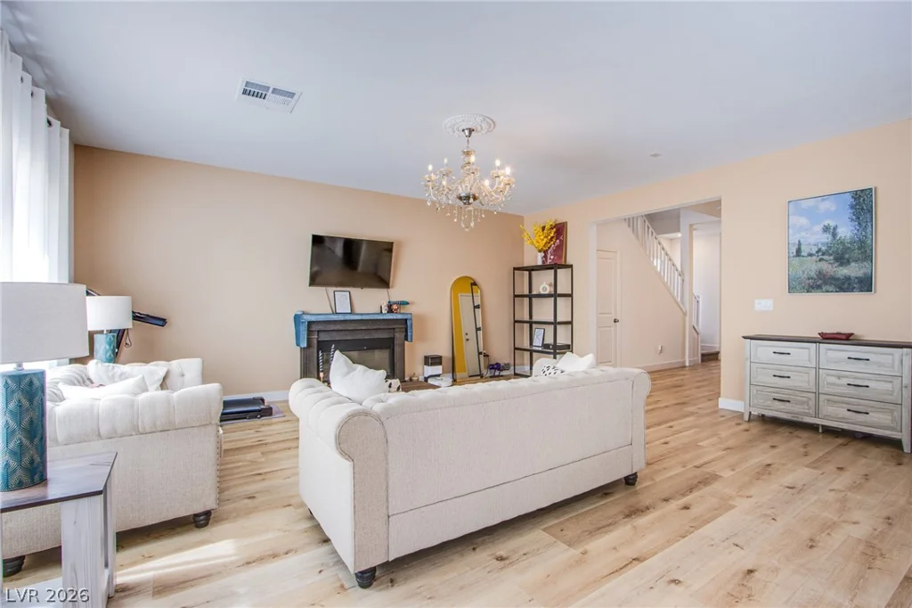 10434 Rose Palisade, Las Vegas, NV 89141