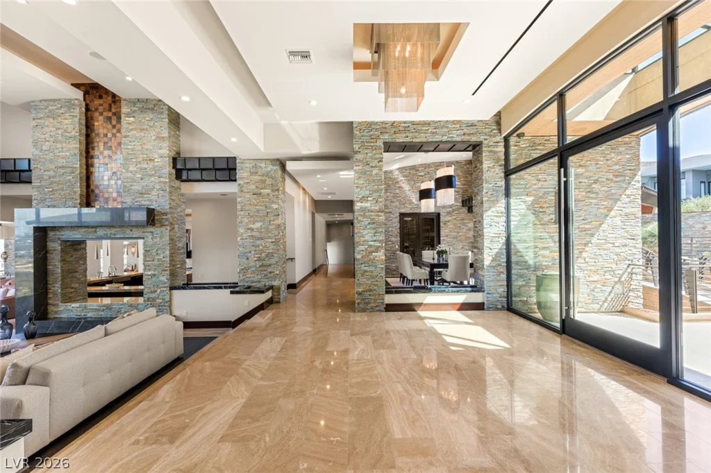681 Tranquil Rim, Henderson, NV 89012
