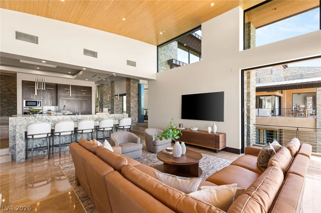 681 Tranquil Rim, Henderson, NV 89012