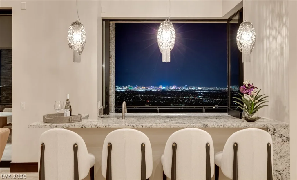 681 Tranquil Rim, Henderson, NV 89012