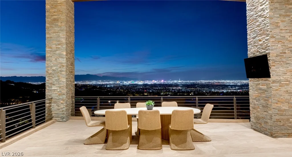 681 Tranquil Rim, Henderson, NV 89012