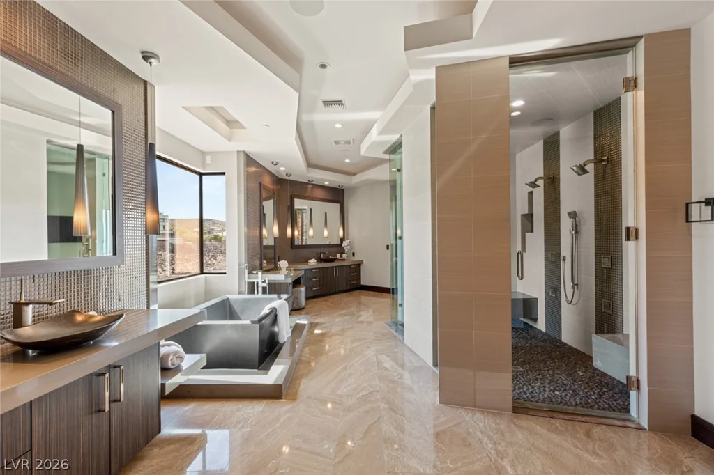 681 Tranquil Rim, Henderson, NV 89012
