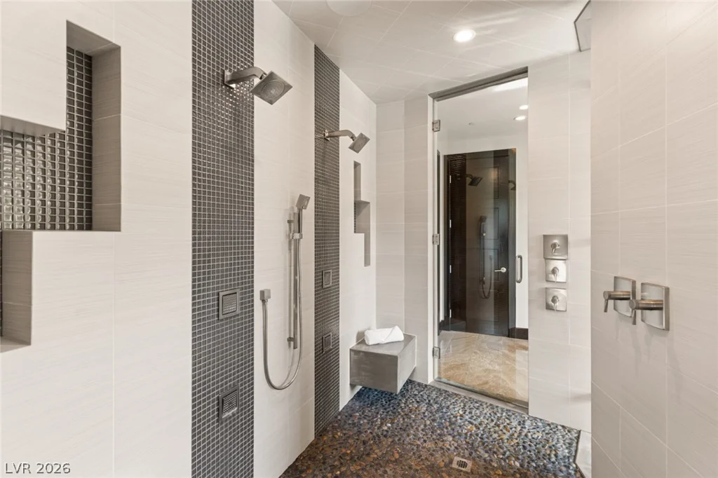 681 Tranquil Rim, Henderson, NV 89012