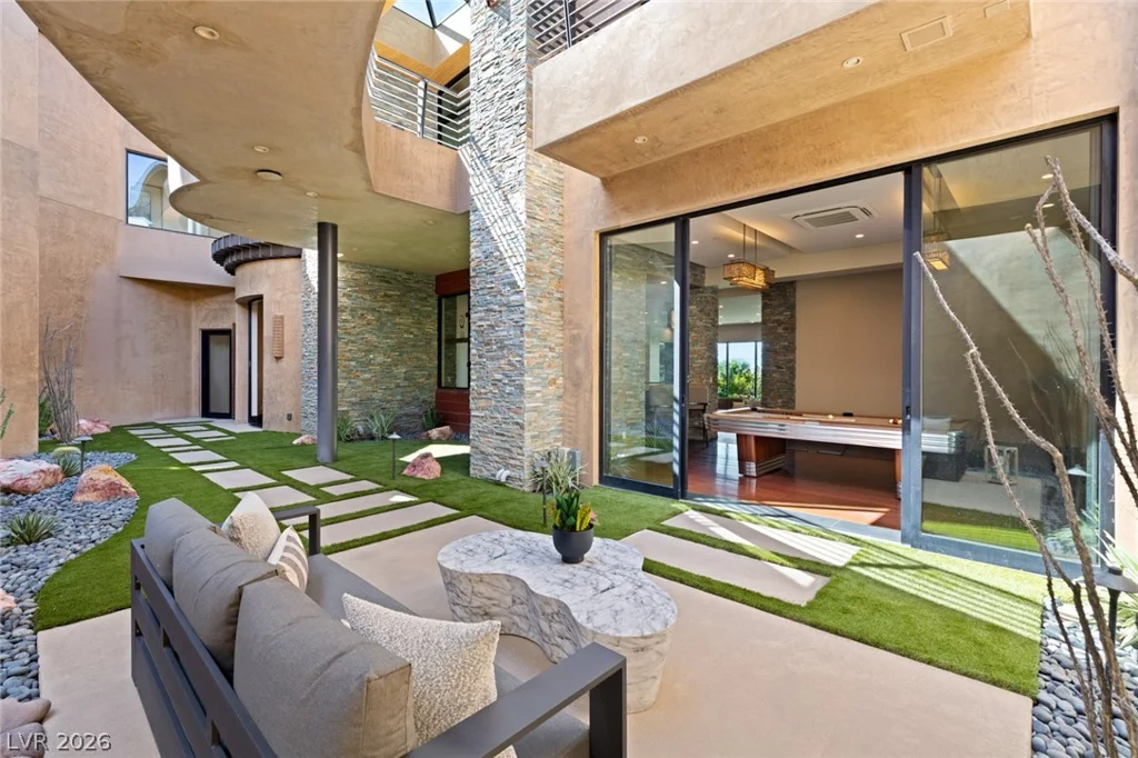 681 Tranquil Rim, Henderson, NV 89012
