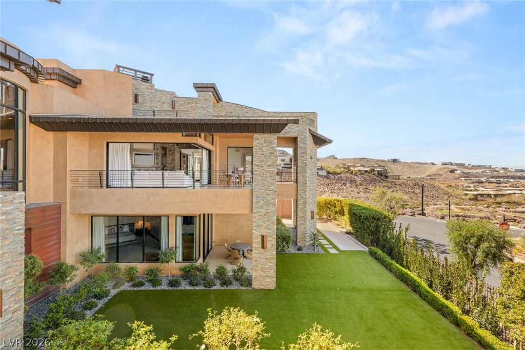 681 Tranquil Rim, Henderson, NV 89012