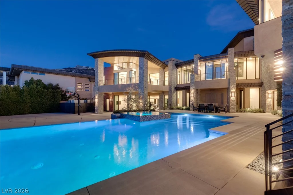 681 Tranquil Rim, Henderson, NV 89012