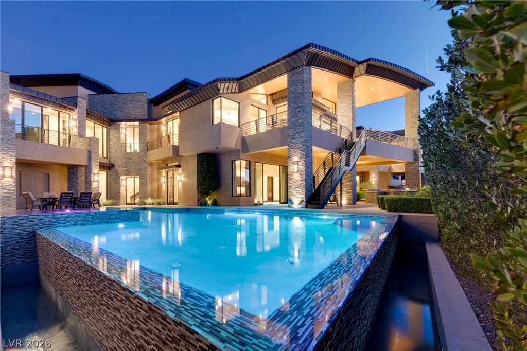 681 Tranquil Rim, Henderson, NV 89012