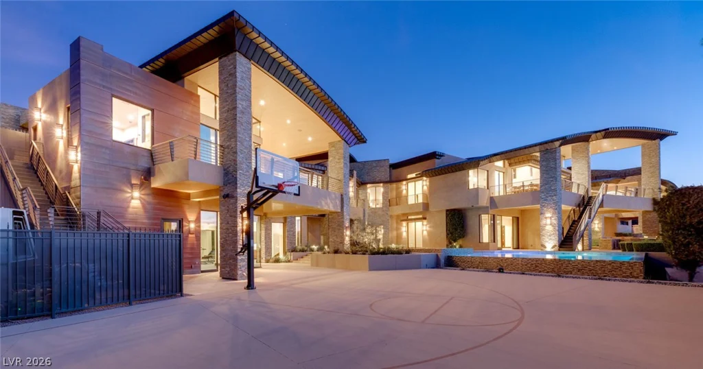 681 Tranquil Rim, Henderson, NV 89012