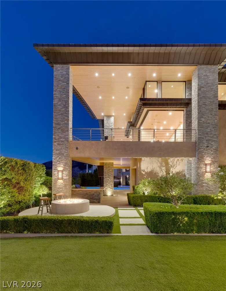 681 Tranquil Rim, Henderson, NV 89012