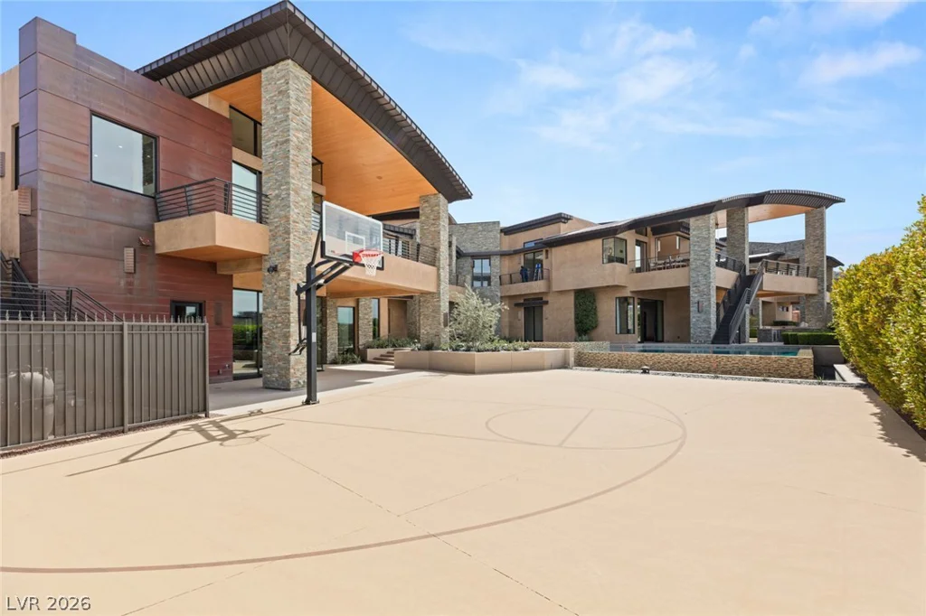 681 Tranquil Rim, Henderson, NV 89012
