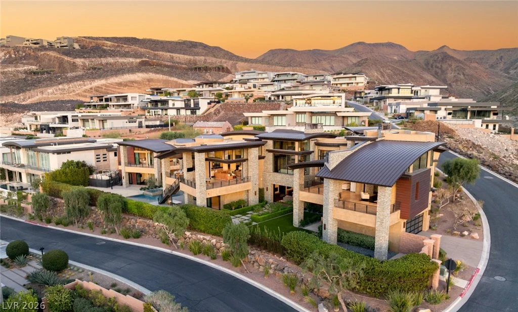 681 Tranquil Rim, Henderson, NV 89012