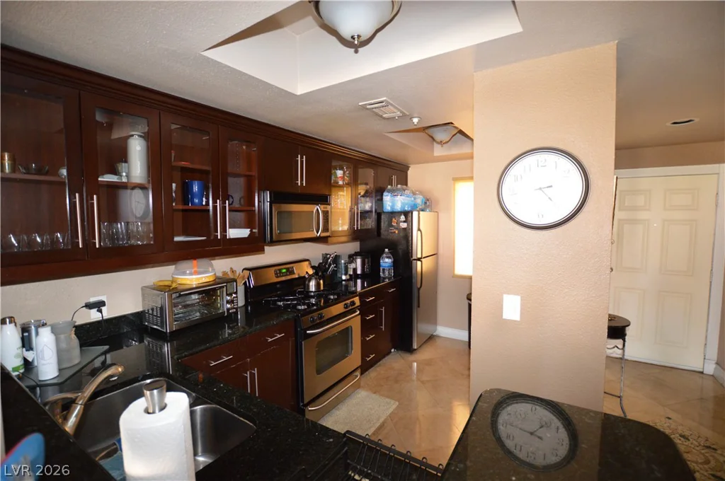 270 Flamingo, Las Vegas, NV 89169