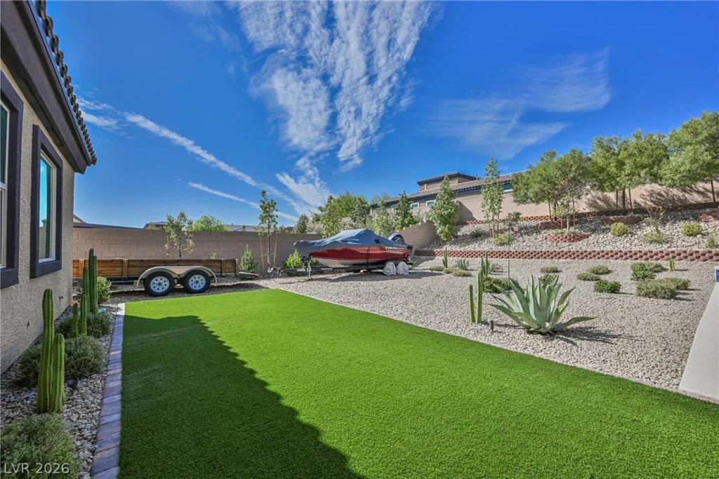 5841 Michelli Crest, Las Vegas, NV 89149