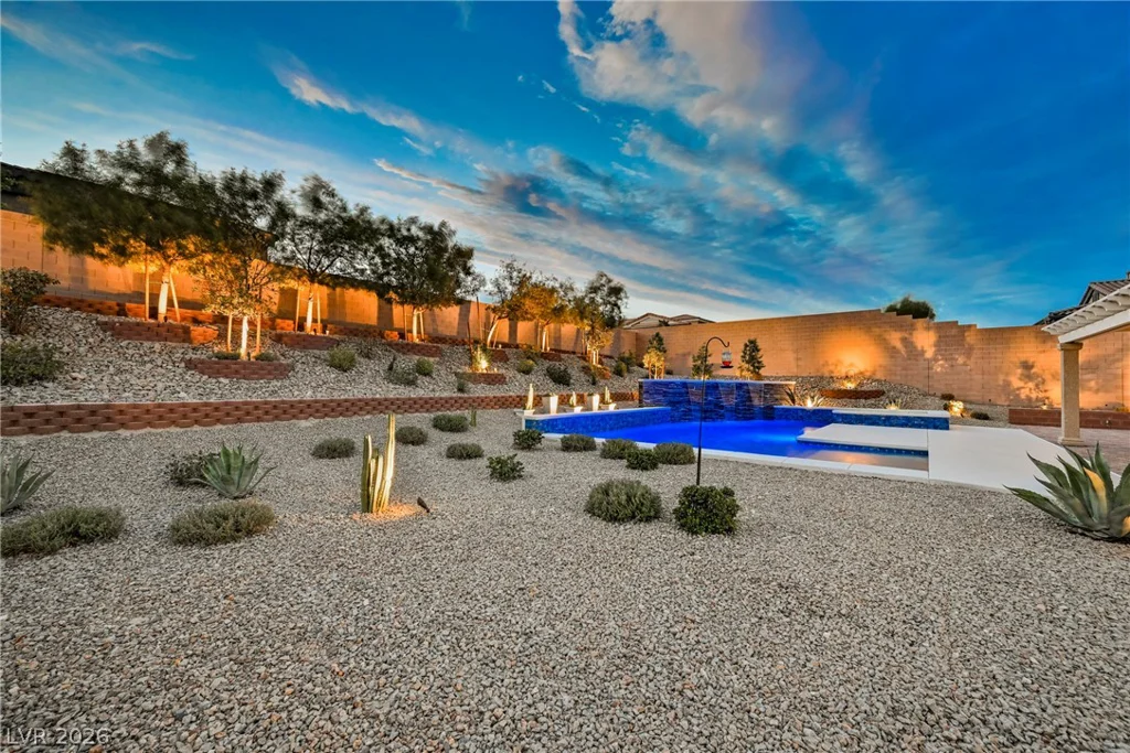 5841 Michelli Crest, Las Vegas, NV 89149