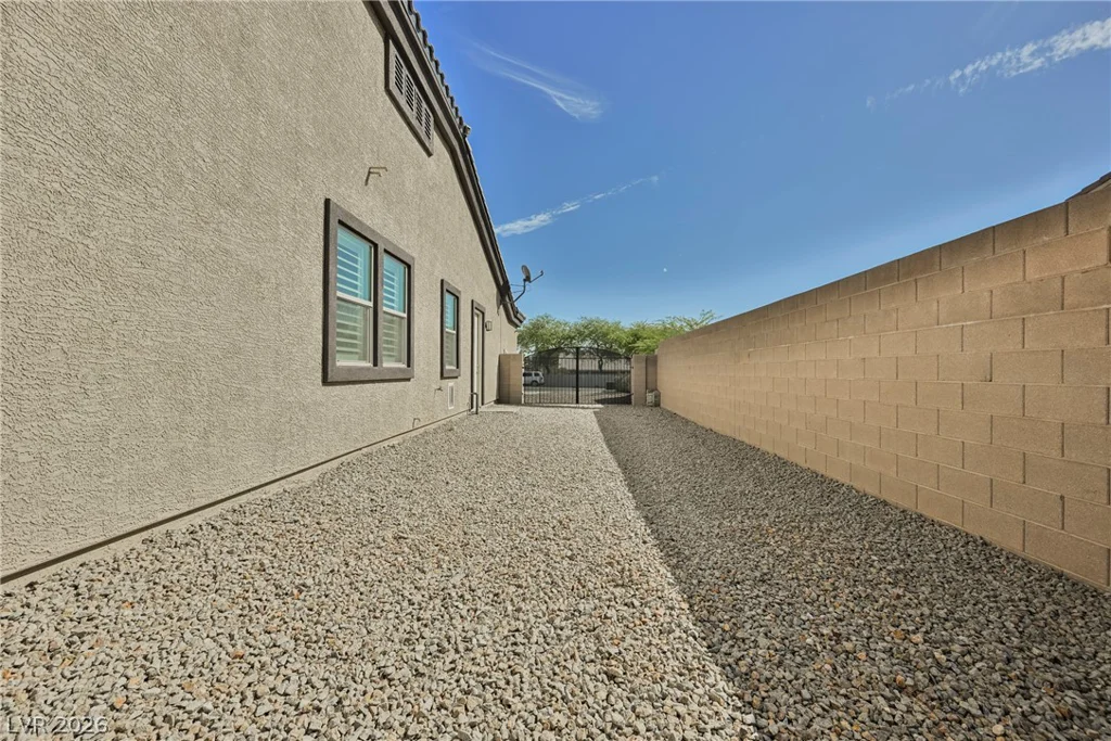 5841 Michelli Crest, Las Vegas, NV 89149