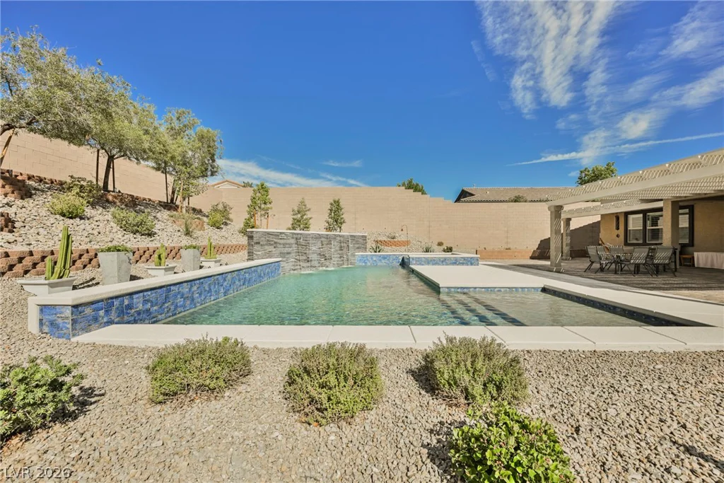 5841 Michelli Crest, Las Vegas, NV 89149