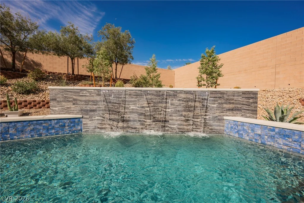 5841 Michelli Crest, Las Vegas, NV 89149