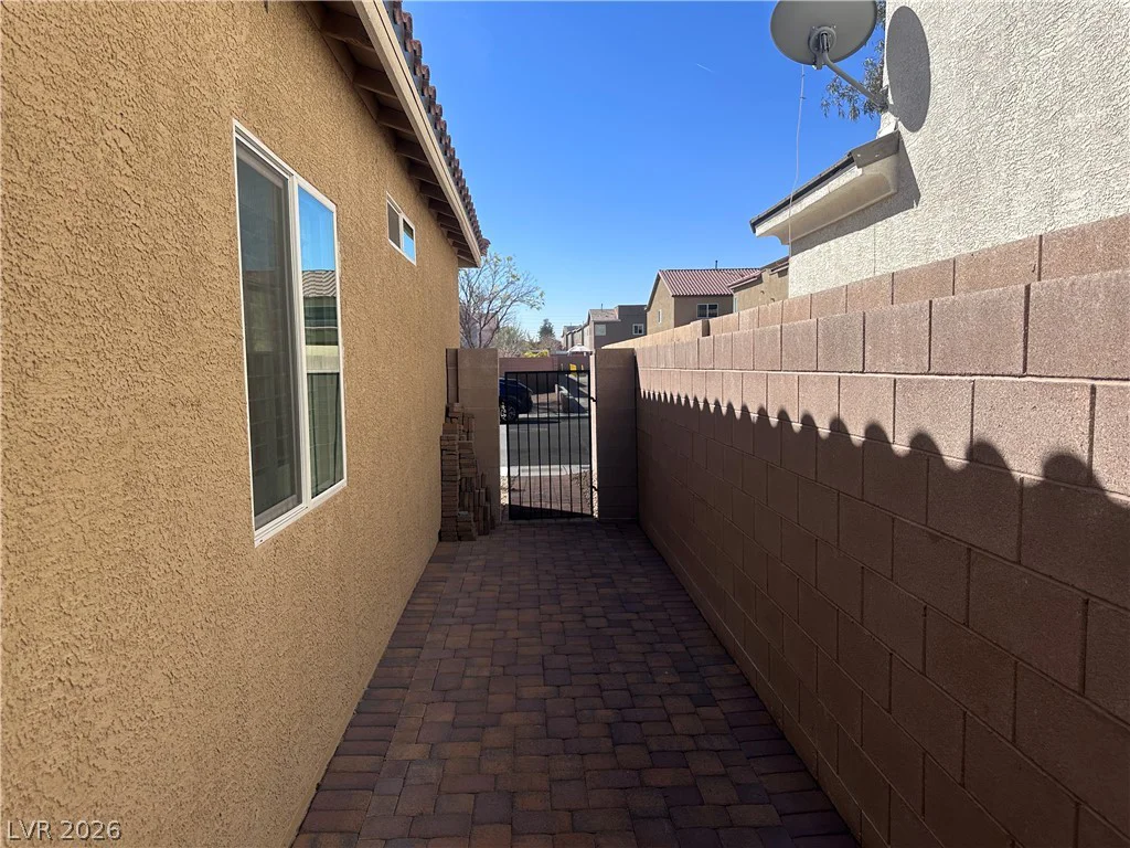 7622 Diablo, Las Vegas, NV 89113