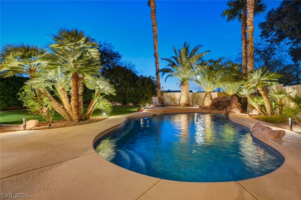 2940 Genova, Henderson, NV 89052