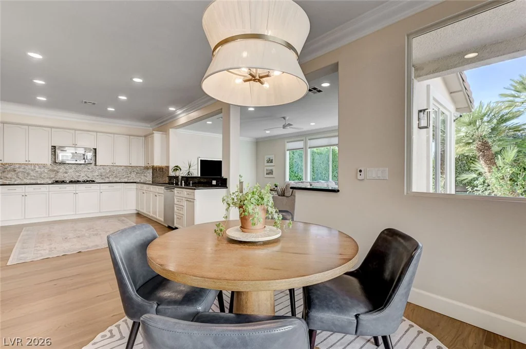 2940 Genova, Henderson, NV 89052