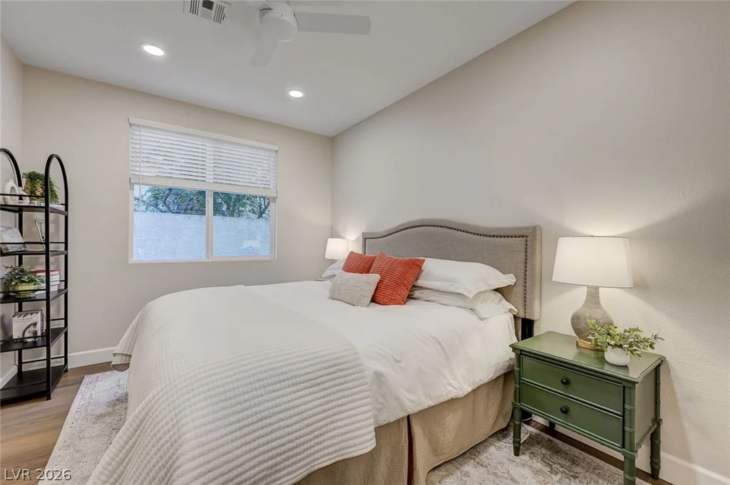 2940 Genova, Henderson, NV 89052