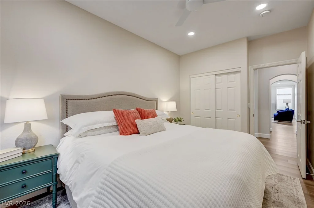 2940 Genova, Henderson, NV 89052