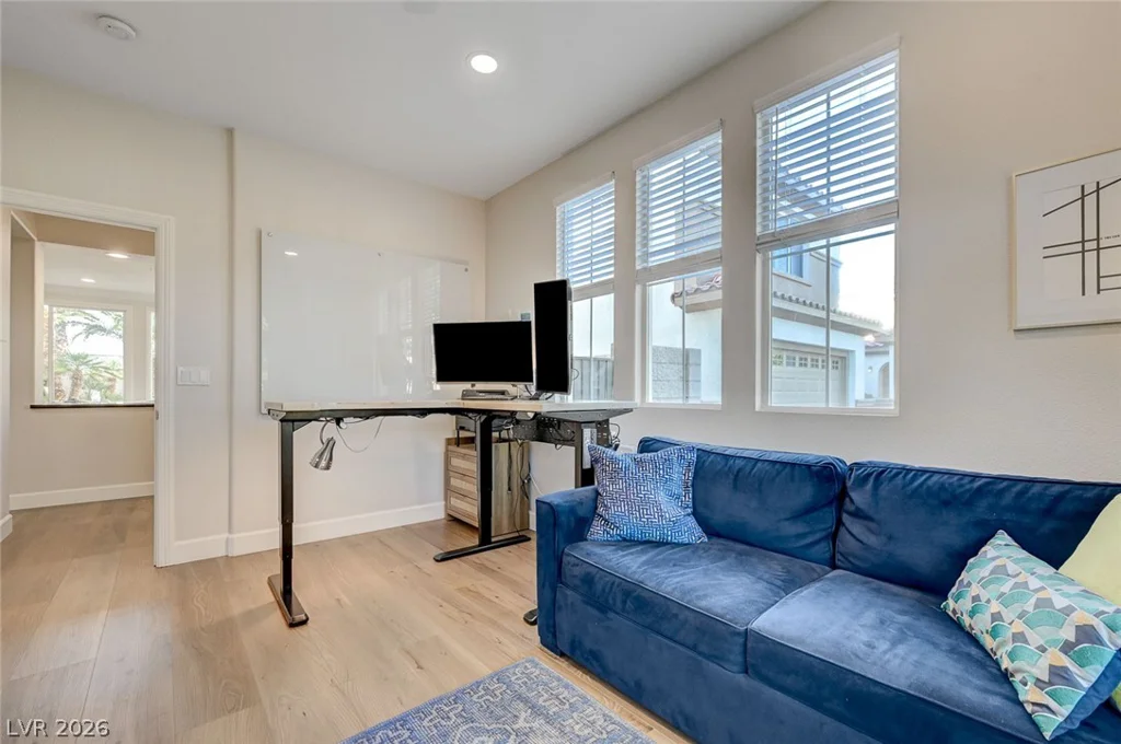 2940 Genova, Henderson, NV 89052