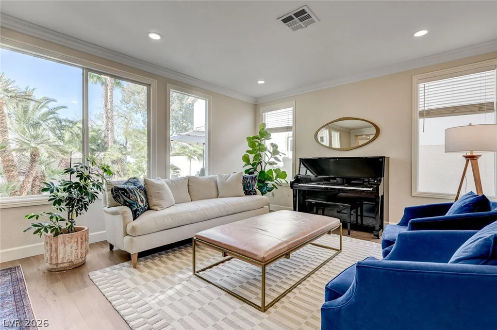 2940 Genova, Henderson, NV 89052