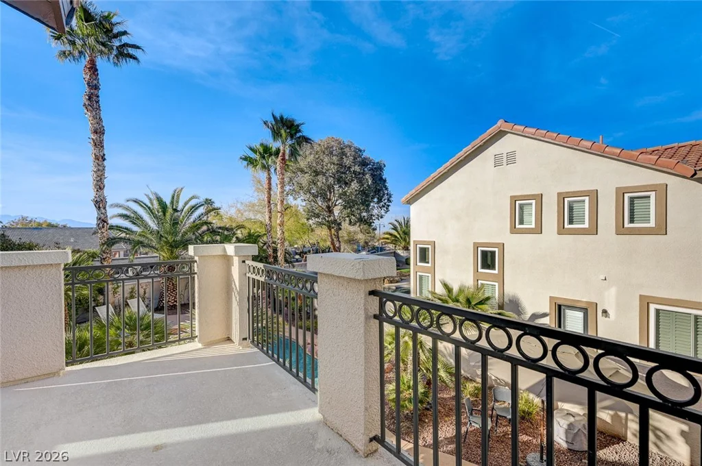 2940 Genova, Henderson, NV 89052