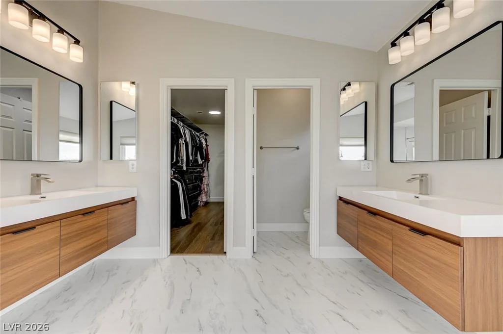 2940 Genova, Henderson, NV 89052