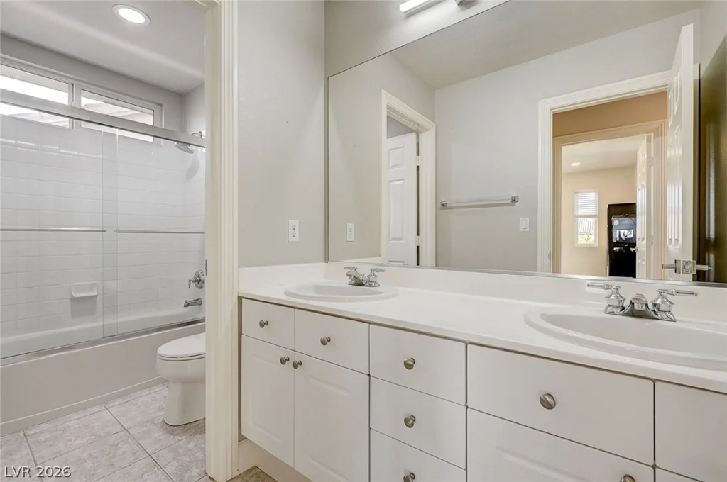 2940 Genova, Henderson, NV 89052