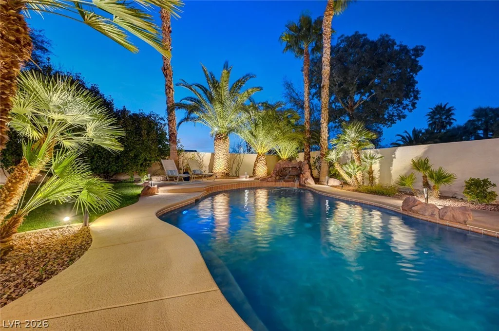 2940 Genova, Henderson, NV 89052