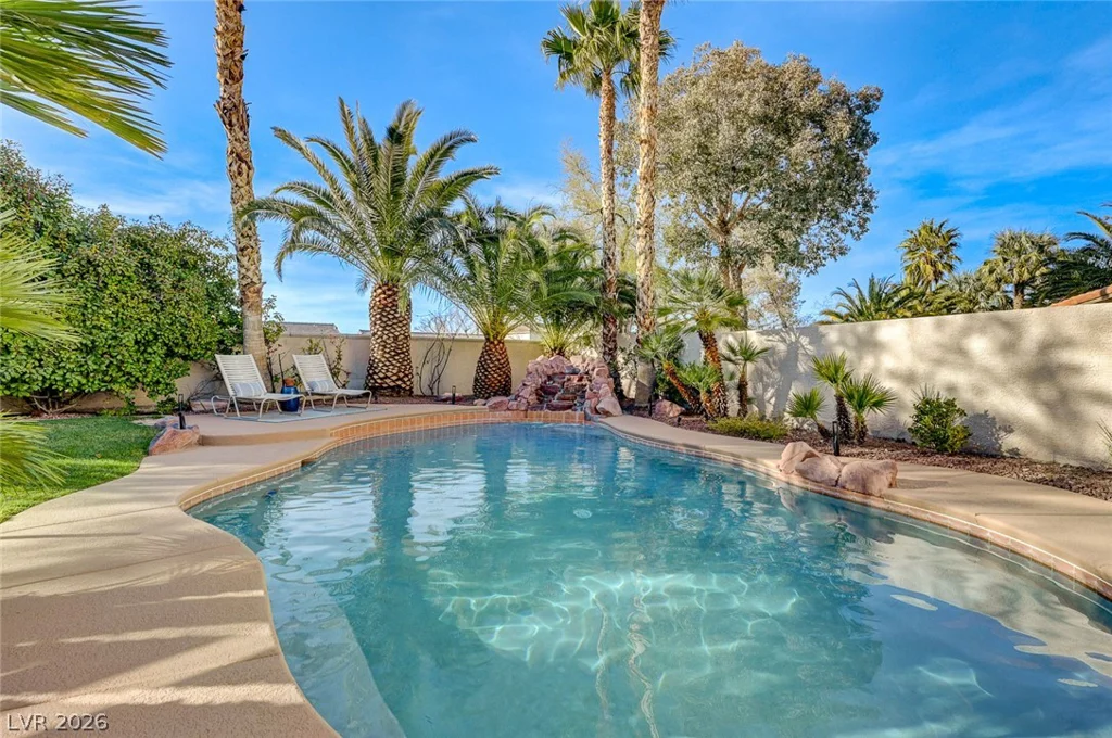 2940 Genova, Henderson, NV 89052