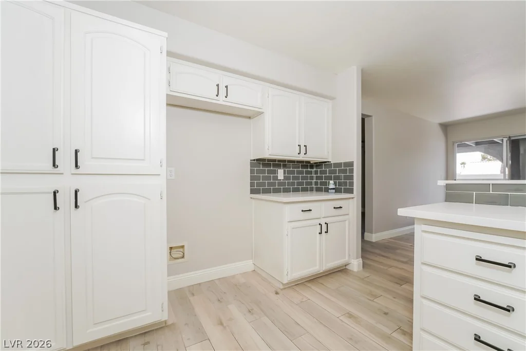 4948 El Sur, North Las Vegas, NV 89031
