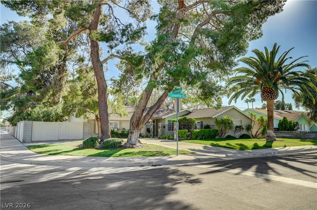 2801 Colanthe, Las Vegas, NV 89102