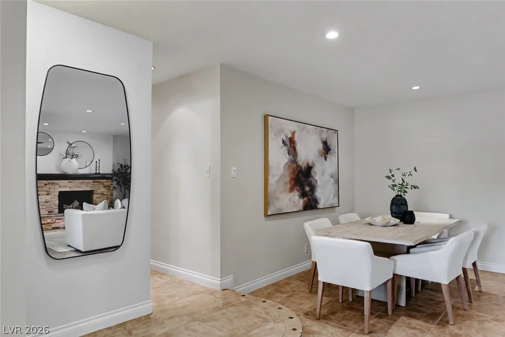 2801 Colanthe, Las Vegas, NV 89102