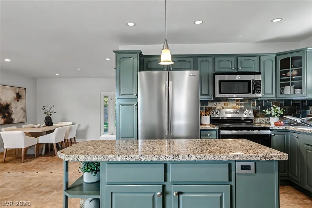 2801 Colanthe, Las Vegas, NV 89102