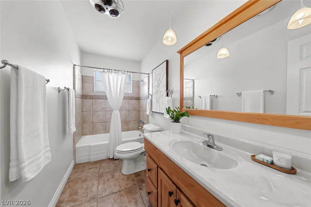 2801 Colanthe, Las Vegas, NV 89102