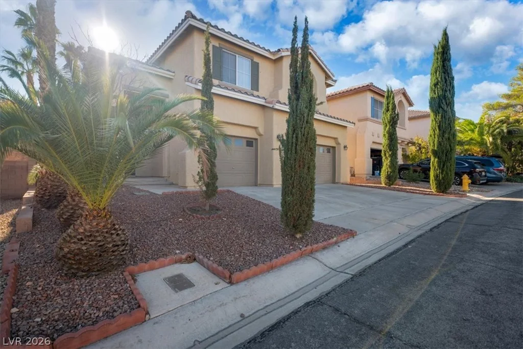 325 Autumn Palace, Las Vegas, NV 89144