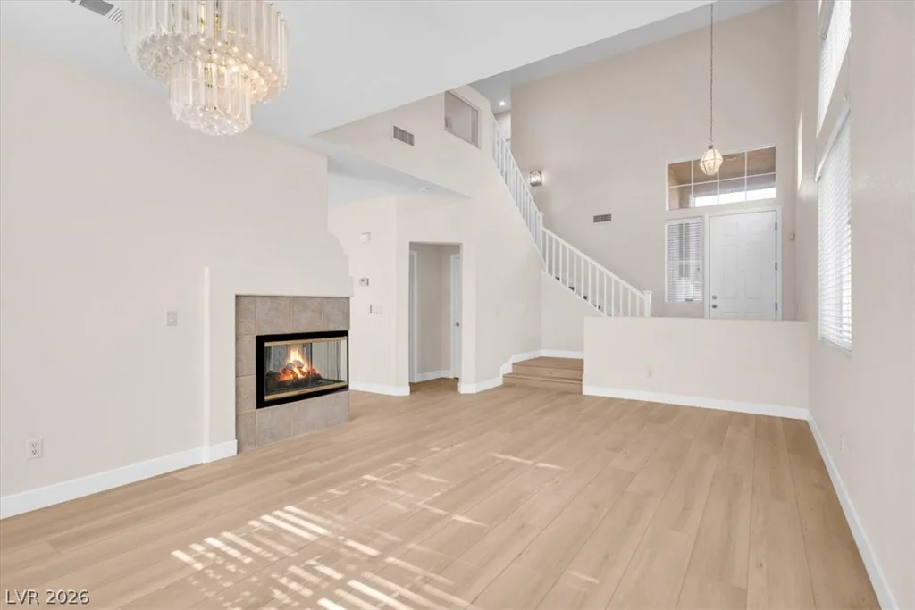 325 Autumn Palace, Las Vegas, NV 89144