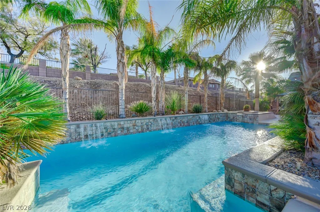 1206 Peach Bluff, Henderson, NV 89002