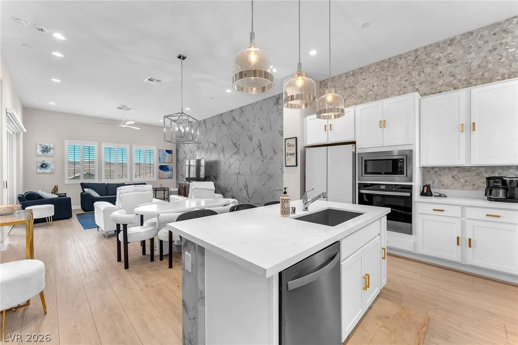 2503 Cracked Stone, Henderson, NV 89044