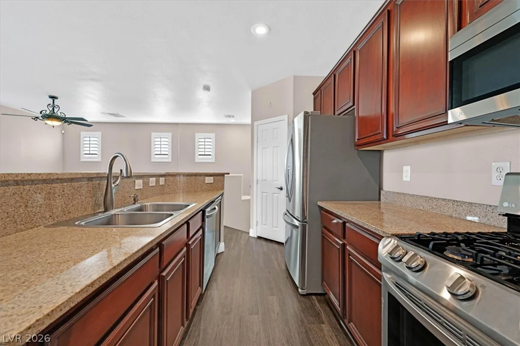 1318 Crystal Hill, Henderson, NV 89012