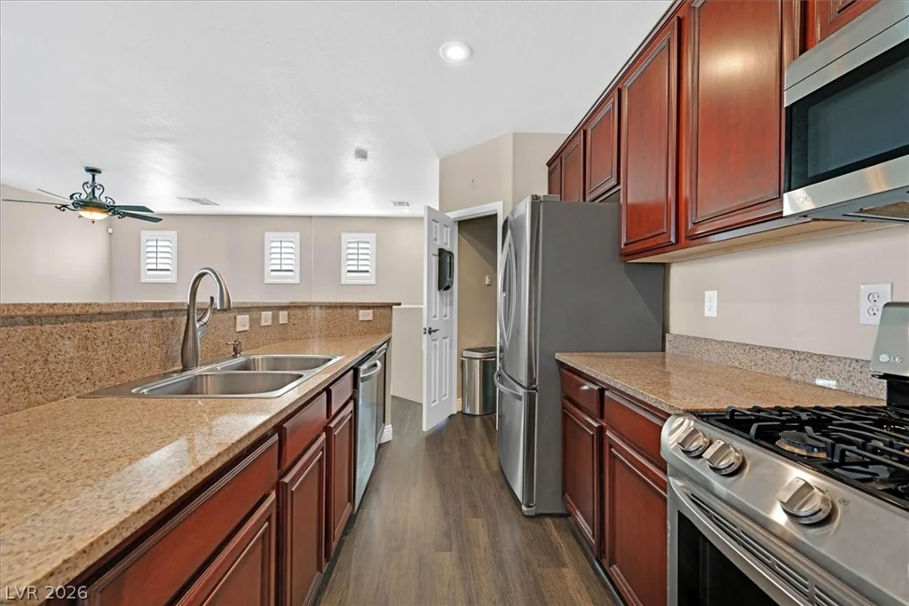 1318 Crystal Hill, Henderson, NV 89012