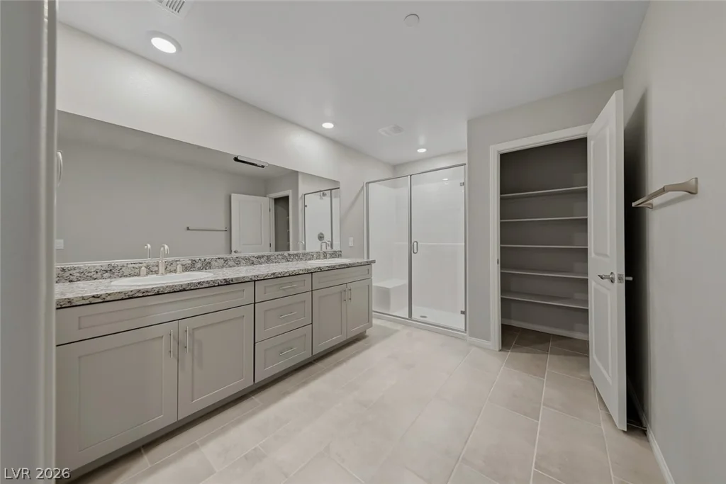 375 Winter Dove, Henderson, NV 89011