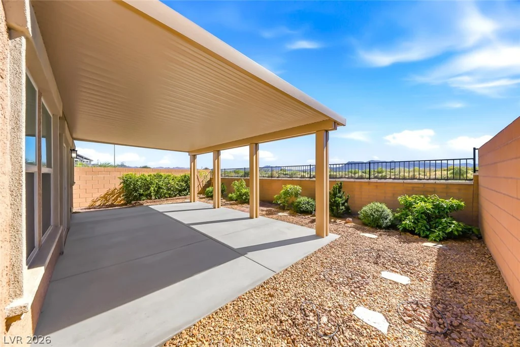 375 Winter Dove, Henderson, NV 89011