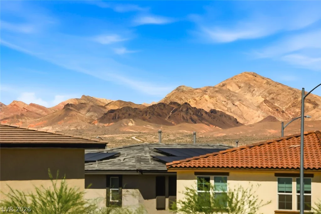 375 Winter Dove, Henderson, NV 89011